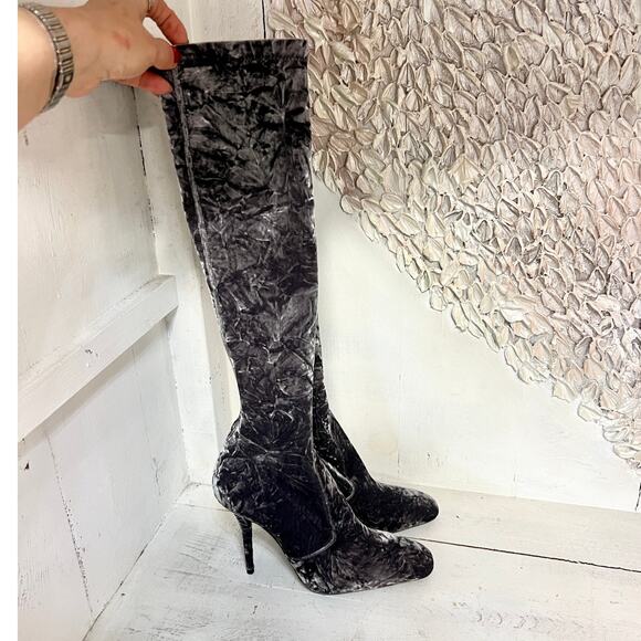 NWOT Saint Laurent Ella Velvet Almond Toe Stilettos Knee-High Boots Gray 37.5 /7 - Picture 2 of 9